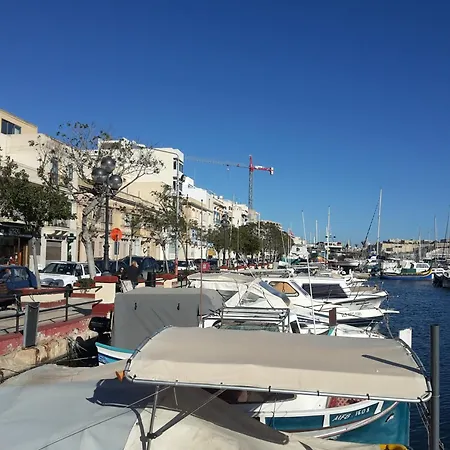 Seaside Apartament *